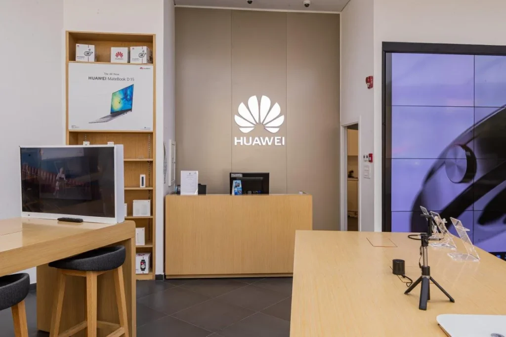 Huawei-Showroom1