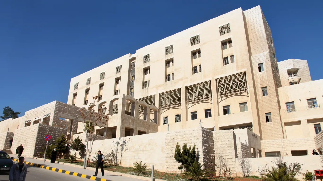 مشاريع مستشفيات ومرافق طبية